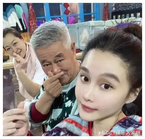 猪头吃瓜娱乐圈,娱乐圈幕后风云揭秘
