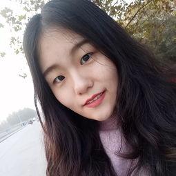 娱乐吃瓜酱第一次谈恋爱,初尝恋爱滋味，甜蜜与苦涩交织的青春篇章